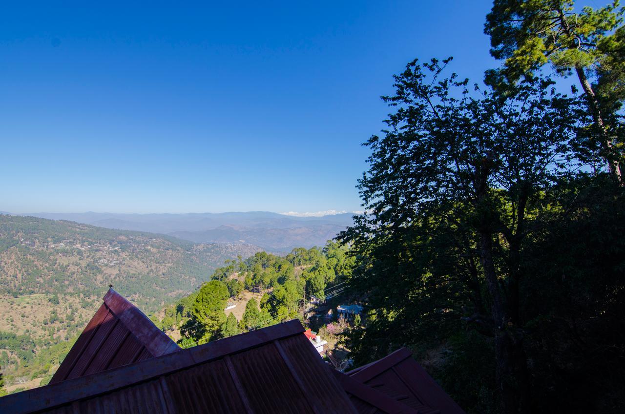 Open View Estate Villa Ranikhet Bagian luar foto
